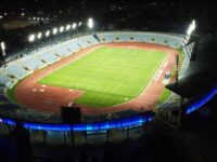 La ciudad recibirá a jóvenes talentos de todo el mundo en un recinto modernizado que combina tecnología, infraestructura y un césped de primer nivel, listo para el espectáculo futbolístico.