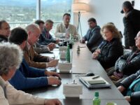 Representantes de Chile y Argentina se reunieron en Rancagua para reimpulsar el proyecto, destacando los beneficios económicos, turísticos y de conectividad que traería la habilitación del Paso Las Leñas.
