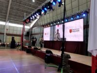 La actividad dieciochera también contó con bailes típicos interpretados por estudiantes desde prekínder hasta cuarto medio.