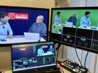 Transmisión de la entrevista a las 13 horas de este jueves en la 98.9 FM Tipógrafo Radio y todas nuestras otras plataformas.