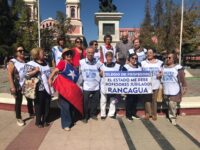 Tras más de cuatro décadas de espera, el Ministerio de Educación inició el pago de la denominada Deuda Histórica, beneficiando a cerca de mil docentes en O’Higgins. Entre ellos, Silvia Pino, profesora rancagüina que encabezó años de manifestaciones en la plaza Los Héroes.
