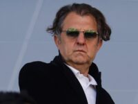 El tribunal reprogramó la audiencia del dirigente de Blanco y Negro para el 25 de marzo, luego de que su defensa y la Fiscalía confirmaran gestiones para evitar juicio oral.