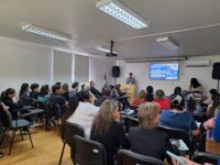 Durante la conmemoración del Día del Hospital, el establecimiento distinguió a 15 trabajadores y trabajadoras por su trayectoria y compromiso con la salud pública.
