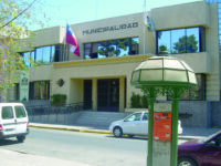 Una celebración financiada con fondos municipales que incluyó barra libre, banquetería de gala y un DJ, desató la polémica. ¿Fue una ceremonia de autocuidado o una fiesta corporativa encubierta?