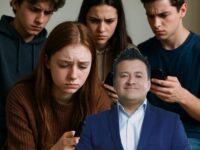 El candidato platea responsabilidad digital, sanciones más severas y apoyo estatal gratuito para víctimas de ciberacoso. 