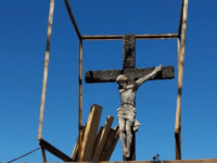 La figura religiosa se encuentra en la última fase de restauración.