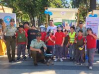 En los stands instalados en el lugar, los asistentes recibieron orientación sobre autocuidado y seguridad en distintos ámbitos.