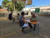 La justificación contemplada poor ley permite excusarse si se está a más de 200 km del lugar de votación.