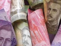 Suben alimentos y bebidas no alcohólicas, bajan vestuario y calzado.