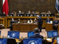 Constitución de la República mandata el 29 de noviembre como plazo fatal, proyecto se aprobó tres días antes.