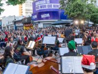 La noche del martes 2 de diciembre se realizó en la Plaza de los Héroes el tradicional encendido de luces del árbol de Navidad, actividad que congregó a numerosas familias y marcó el inicio formal de las celebraciones navideñas en Rancagua.