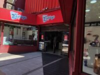 Quienes trabajaron en el local expresaron su agradecimiento a las personas que formaron parte de esa historia diaria.