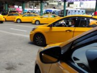 A raíz de los incidentes, el municipio reafirmó su compromiso con el terminal, manteniendo mesas de trabajo junto a locatarios y transportistas.