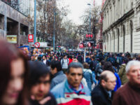 Respecto a qué tan cómodos se sienten, un 42,7% declara una postura neutral, un 26% se siente cómodo y un 12% muy cómodo. 