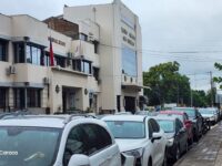 La Contraloría detectó graves irregularidades financieras y un perjuicio patrimonial de casi $500 millones de pesos por una gestión deficiente en la concesión de parquímetros.