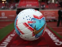 Por desacuerdo con las bases.