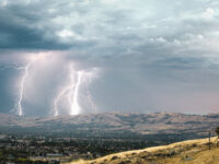 En la precordillera y cordillera.