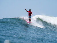 Desde Pichilemu y con la experiencia de podios internacionales a cuestas, el seleccionado nacional de longboard vive un 2026 clave en su carrera, enfocado en la clasificación a los Juegos Panamericanos de Lima 2027 y consolidando su camino en la élite del surf continental.