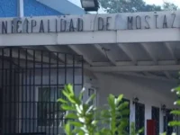 El hallazgo se registró a fines de enero en una camioneta asignada al Departamento de Administración Municipal. El caso fue denunciado ante Contraloría Regional y actualmente es investigado por el Ministerio Público.
