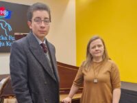 La participación del adolescente incluye conciertos con orquesta, clases magistrales y la interpretación de una obra chilena dedicada a Violeta Parra, en un viaje financiado íntegramente por su familia.