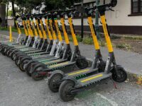 Se utilizan principalmente para recorridos cortos y funciona como complemento al transporte público regional.