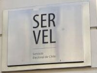 El pasado 12 de febrero, el Servicio Electoral (Servel) ordenó la disolución de 13 partidos políticos.