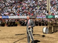 Fue ovacionado por los presentes en la medialuna monumental.