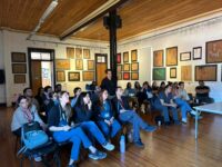 La jornada contó con la exposición del Dr. Luis Salavarría, intensivista pediátrico y jefe del Departamento de Relación Asistencial Docente (RAD), Extensión e Investigación del Servicio de Salud O'Higgins.