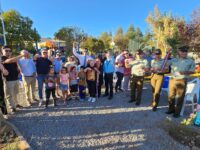 Con una inversión cercana a los 50 millones de pesos, la comuna transformó antiguos sitios eriazos en modernas áreas de esparcimiento en Villa Las Copas y Villa Hermanos Carrera.