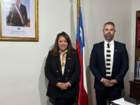 El nuevo titular de la cartera es administrador público y posee un Magíster en Comunicación Estratégica.
