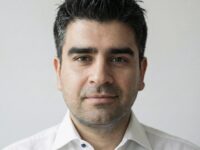 Con trayectoria en el ámbito público y privado, asume la cartera con desafíos en modernización, fiscalización y desmunicipalización.