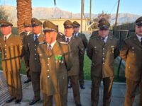 La ceremonia destacó el compromiso de funcionarios en servicio y el trabajo conjunto con autoridades y vecinos de la comuna.