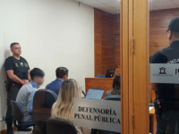 Fiscalía investigará origen del arma y las reales motivaciones del adolescente para introducir armamento en el establecimiento.