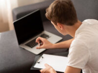 La docente de la carrera de Pedagogía en Educación Parvularia de la Universidad de O'Higgins (UOH), Carolina Leppe, se refirió al tema.