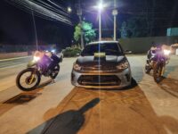 El imputado, de 18 años, mantenía antecedentes policiales y se movilizaba en un automóvil con encargo por robo.