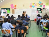 El seremi de Educación sostuvo un encuentro con el Colegio de Profesores de Rancagua en medio de un inicio de año marcado por amenazas en establecimientos, mientras el gremio regional se prepara para una nueva reunión donde los recortes presupuestarios y la seguridad escolar estarán en el centro del debate.