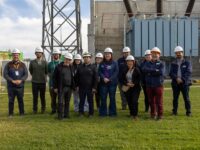 La actividad permitió conocer en terreno el funcionamiento de la planta, abordar inquietudes vecinales y fortalecer el diálogo entre la comunidad, el municipio y la empresa.