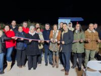 Alcalde Marco Antonio Contreras lideró inauguración del recuperado espacio público en Villa 2000, una obra nacida de la iniciativa comunitaria y concretada gracias a la asesoría técnica y el codiseño de los profesionales municipales.