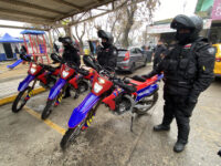 Los vehículos pasarán a formar parte de los recorridos que realizan los equipos municipales por distintos sectores de la comuna, otorgando más presencia en terreno y mejorando las labores de vigilancia que se desarrollan diariamente.