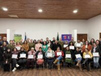 La iniciativa reunió a autoridades, profesionales y representantes de distintas instituciones para entregar herramientas de prevención, detección y apoyo a mujeres que enfrentan situaciones de violencia.