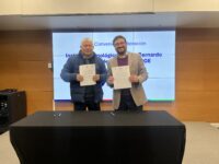 Esta alianza, que se enmarca en el Programa Ilumina de la Compañía, permitirá apoyar en la formación de los estudiantes a través de charlas y visitas guiadas al Centro de Entrenamiento de CGE en Rancagua, recinto que cuenta con un sistema eléctrico a escala real.