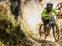 La corredora logró el primer lugar de su categoría este año con un tiempo de 4:05.279, imponiéndose en una de las competencias más importantes del calendario nacional.