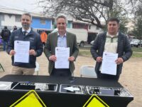 El proyecto considera la instalación de 130 reductores de velocidad, 290 letreros con nombres de calles y 55 señales de tránsito para mejorar la seguridad y el ordenamiento vial del sector.
