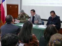 Autoridades revisaron riesgos y acordaron medidas para proteger a equipos de salud en O’Higgins.