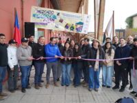 La iniciativa reunió a emprendedores de la comuna en una jornada que buscó fortalecer la economía local, abrir nuevos espacios de comercialización y visibilizar el talento de las nuevas generaciones.