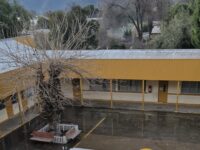 Un catastro preliminar identificó 34 recintos con distintas afectaciones en la región. Finalmente, 12 colegios y siete jardines infantiles no funcionaron este lunes, aunque la mayoría retomará sus actividades el martes