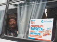 Desde el municipio destacaron que el beneficio no solo permite acceder a movilización sin costo, sino que además ofrece descuentos y beneficios en más de 20 comercios asociados.