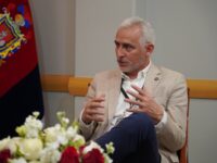 Pablo Silva destacó: “Los esfuerzos nuestros son menores en comparación a todo el prejuicio que ha tenido esta detención de faena, nosotros vamos a generar alrededor de 2.000 empleos, pero son más de 3.000 empleos que van a quedar cesantes aquí en la región”.