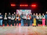 En esta ocasión, 23 participantes finalizaron el Taller de Manicure y 18 el de Barbería.
