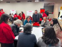 La reunión reforzó canales de denuncia y presencia preventiva frente a denuncias de robos, puntos oscuros y vehículos sospechosos.